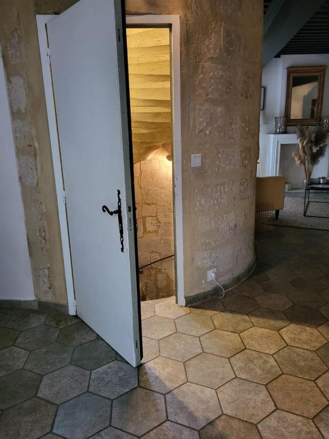 Uzes, Au Coeur Du Centre Medieval Le Logis Du Consul Un Bien D'Exception Du Xvieme Siecle Exteriér fotografie